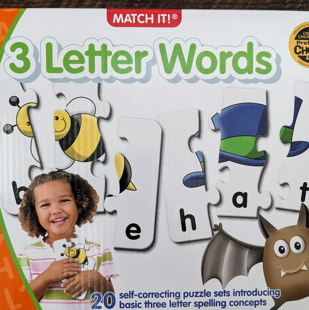 The Learning Journey 3 Letter Words Puzzle Set